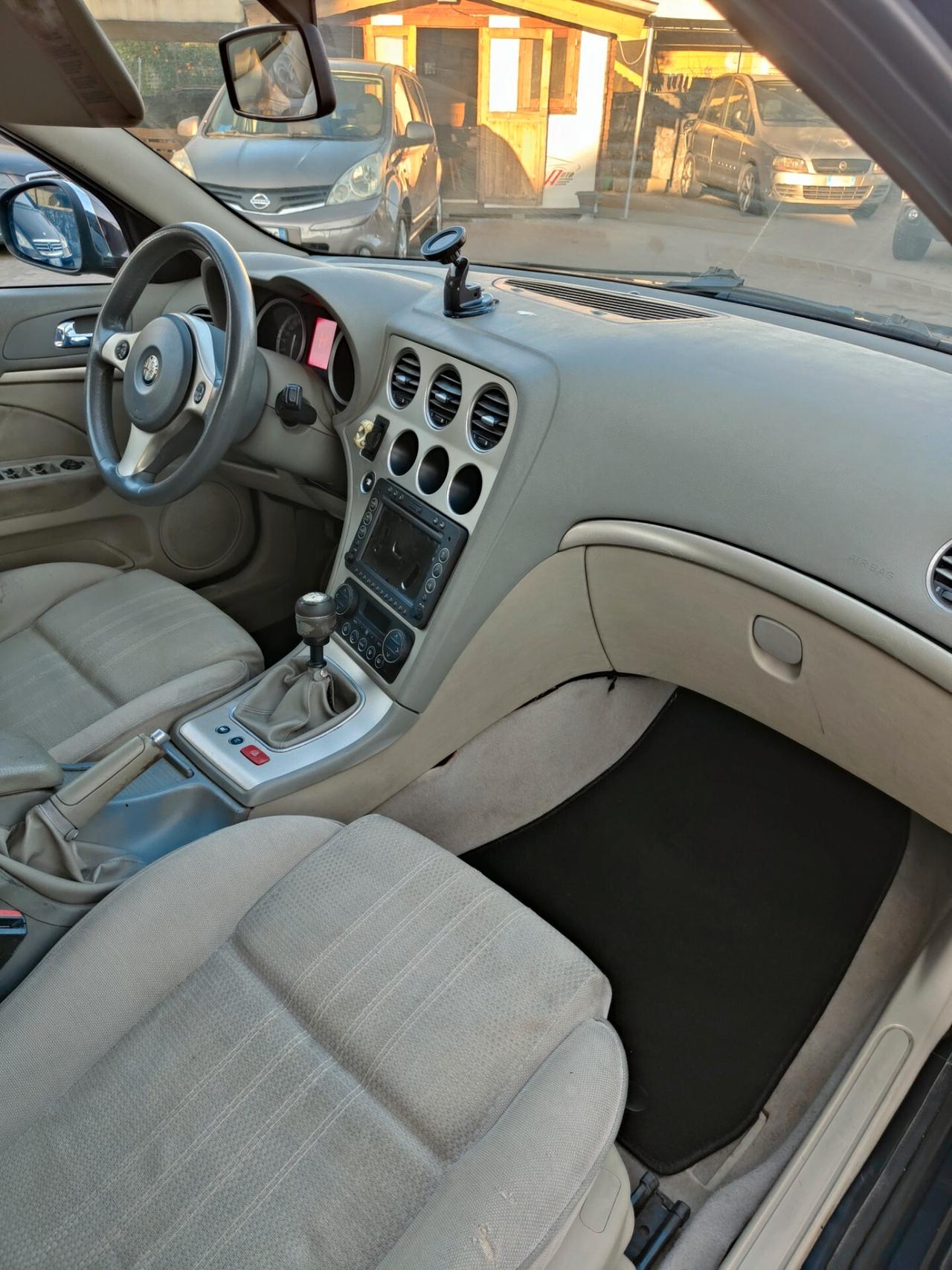 Alfa Romeo 159 1.9 JTDm 16V Distinctive