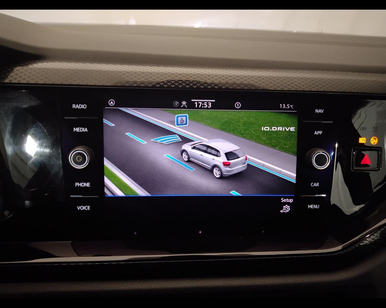 VOLKSWAGEN Polo VI 2022 - Polo 1.0 tsi Life 95cv