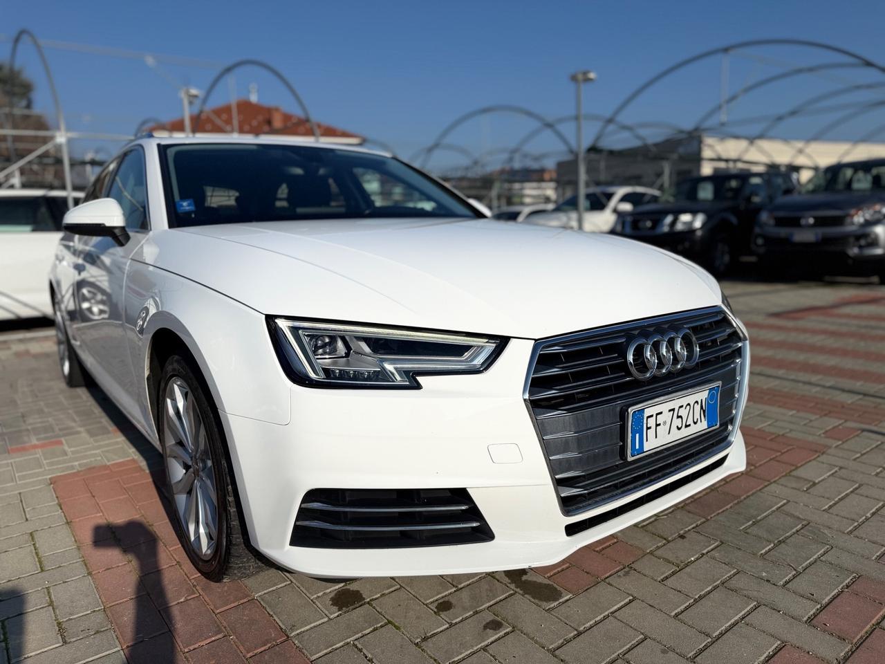 Audi A4 Avant 2.0 TDI 150 CV ultra S tronic VIRTUAL