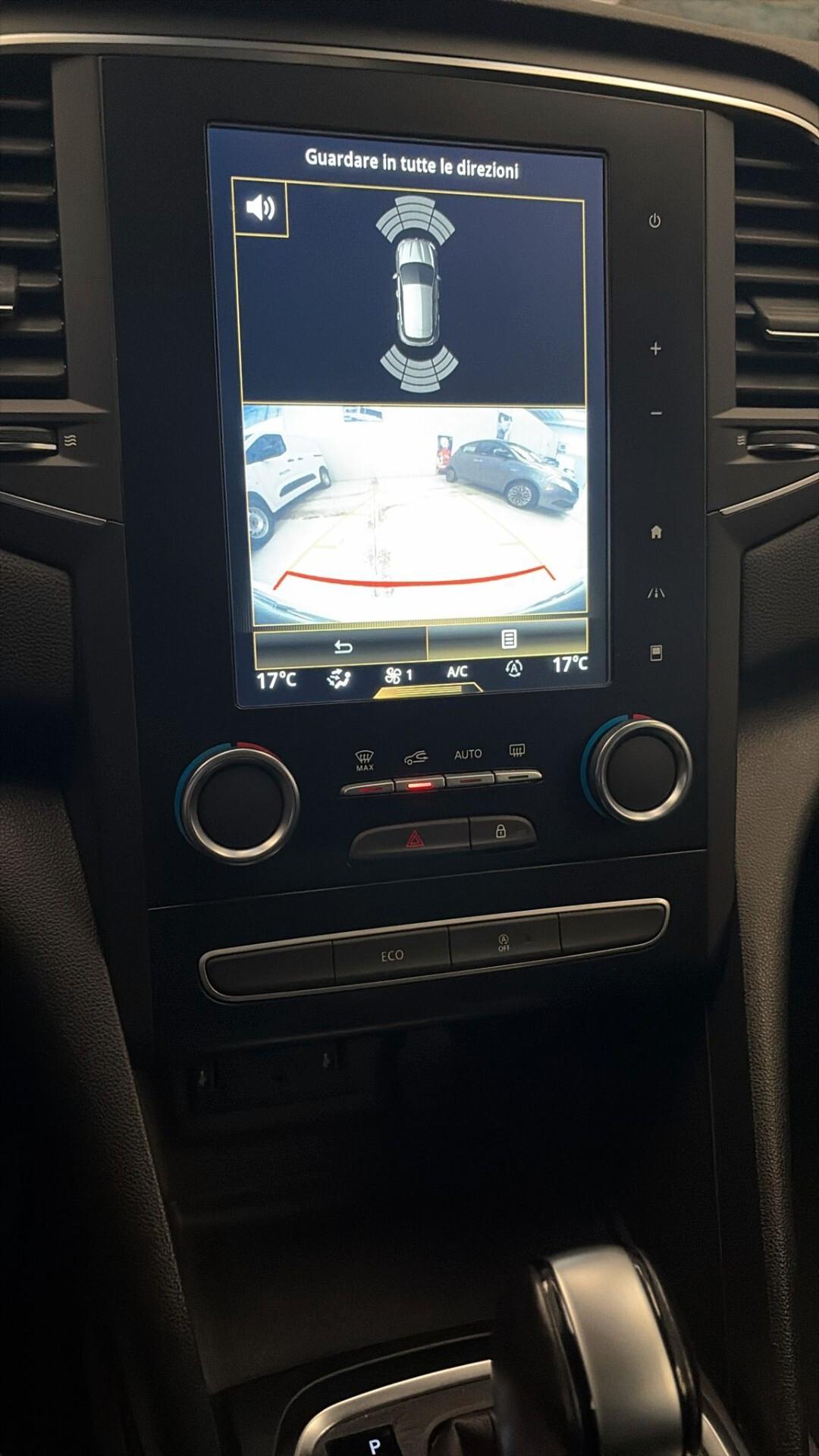 Renault Megane Mégane TCe 140 CV FAP Duel2