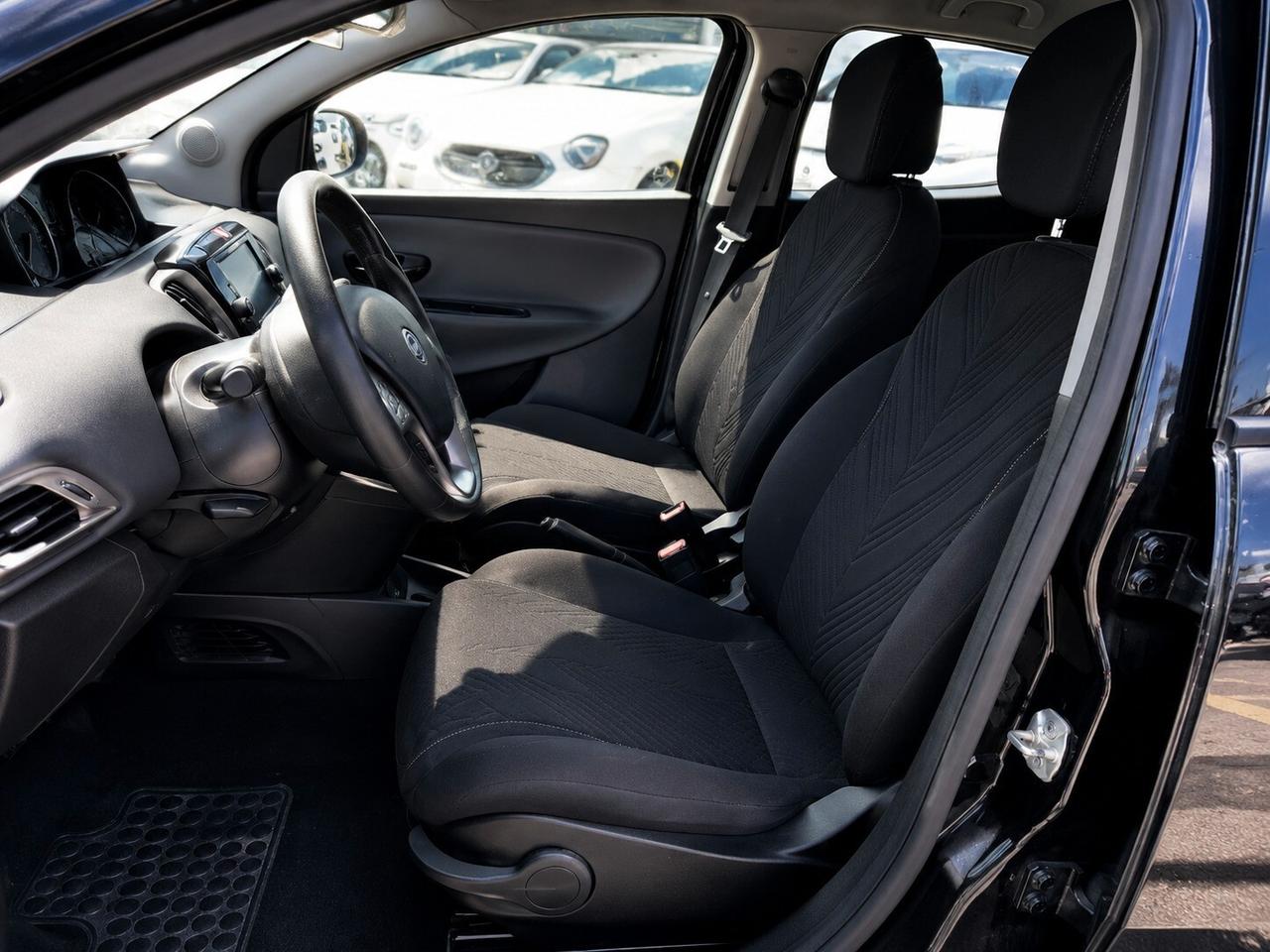Lancia Ypsilon 1.0 FireFly 5 porte S&S