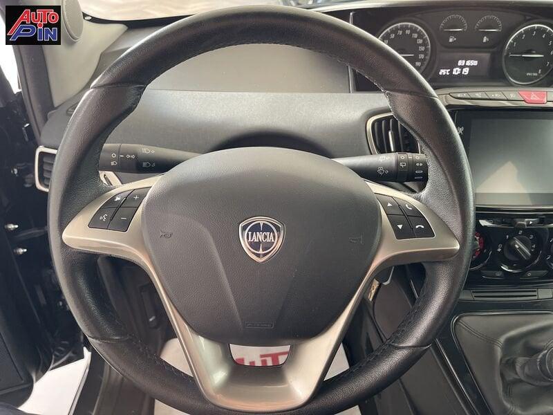 Lancia Ypsilon 1.0 FireFly 5 porte S&S Hybrid Gold *Display*