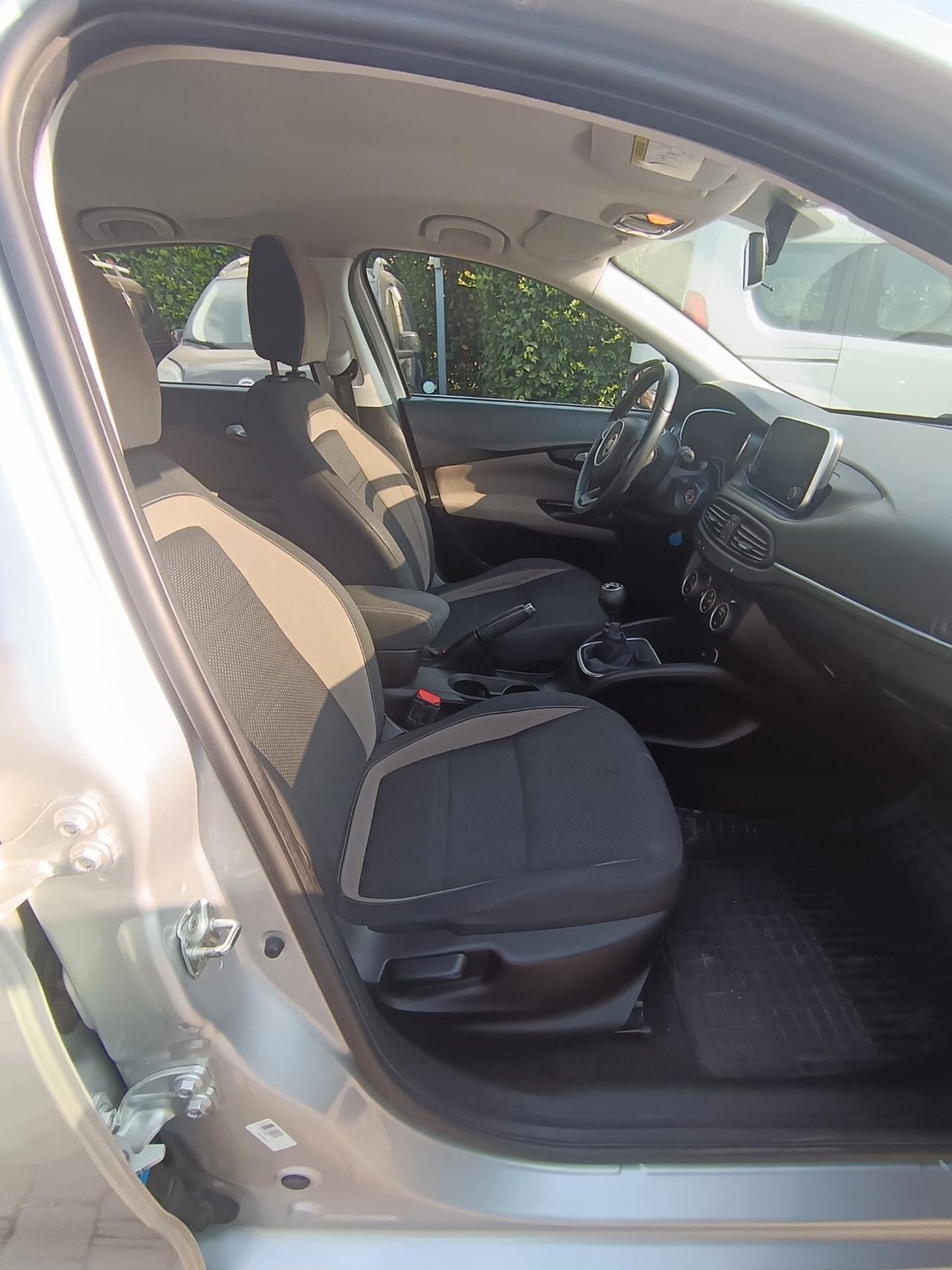 Fiat Tipo 1.4 T-Jet 120CV GPL 5 porte Lounge VETTURA CONTO VENDITA