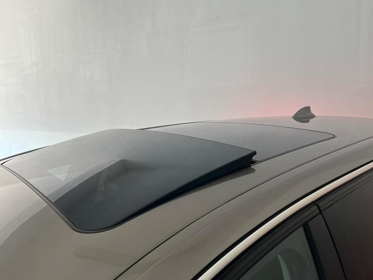 Bmw 320d Efficient Dynamics Touring Luxury