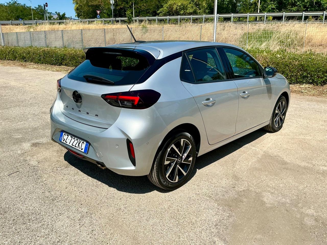 Opel Corsa 1.2 100 CV GS. Automatico AT8