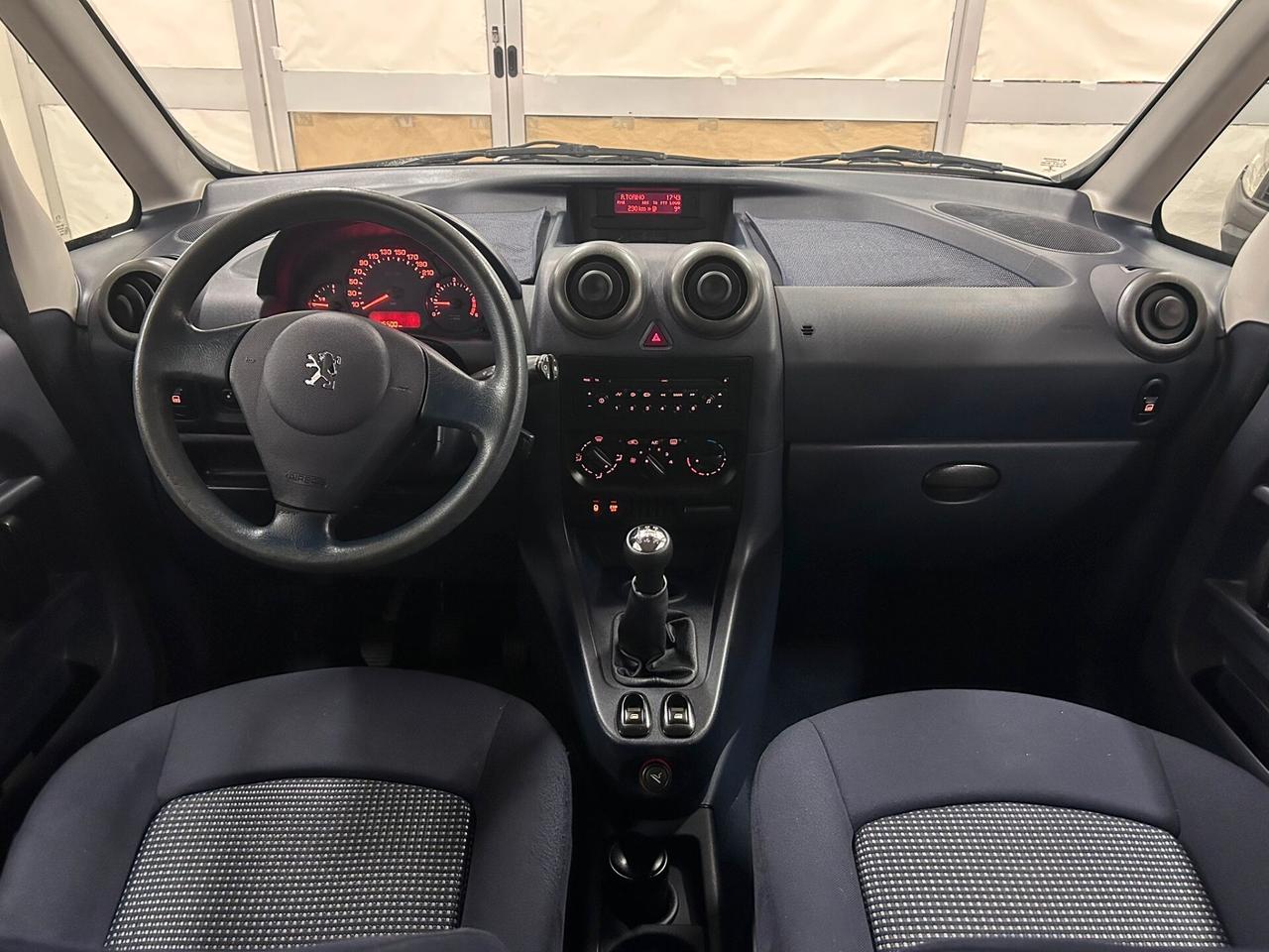 Peugeot 1007 1.4 HDi Happy