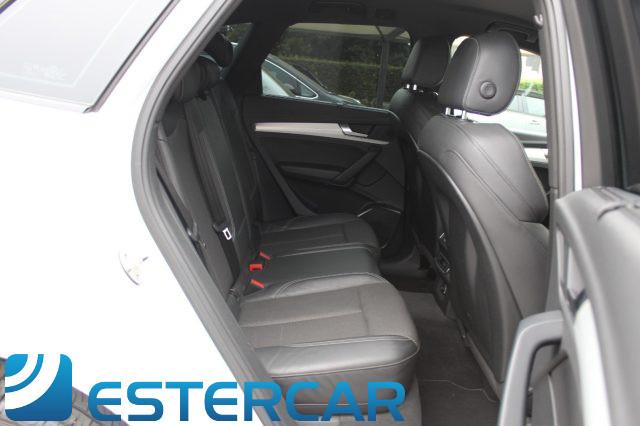 AUDI Q5 40 TDI quattro S tronic Sport S LINE