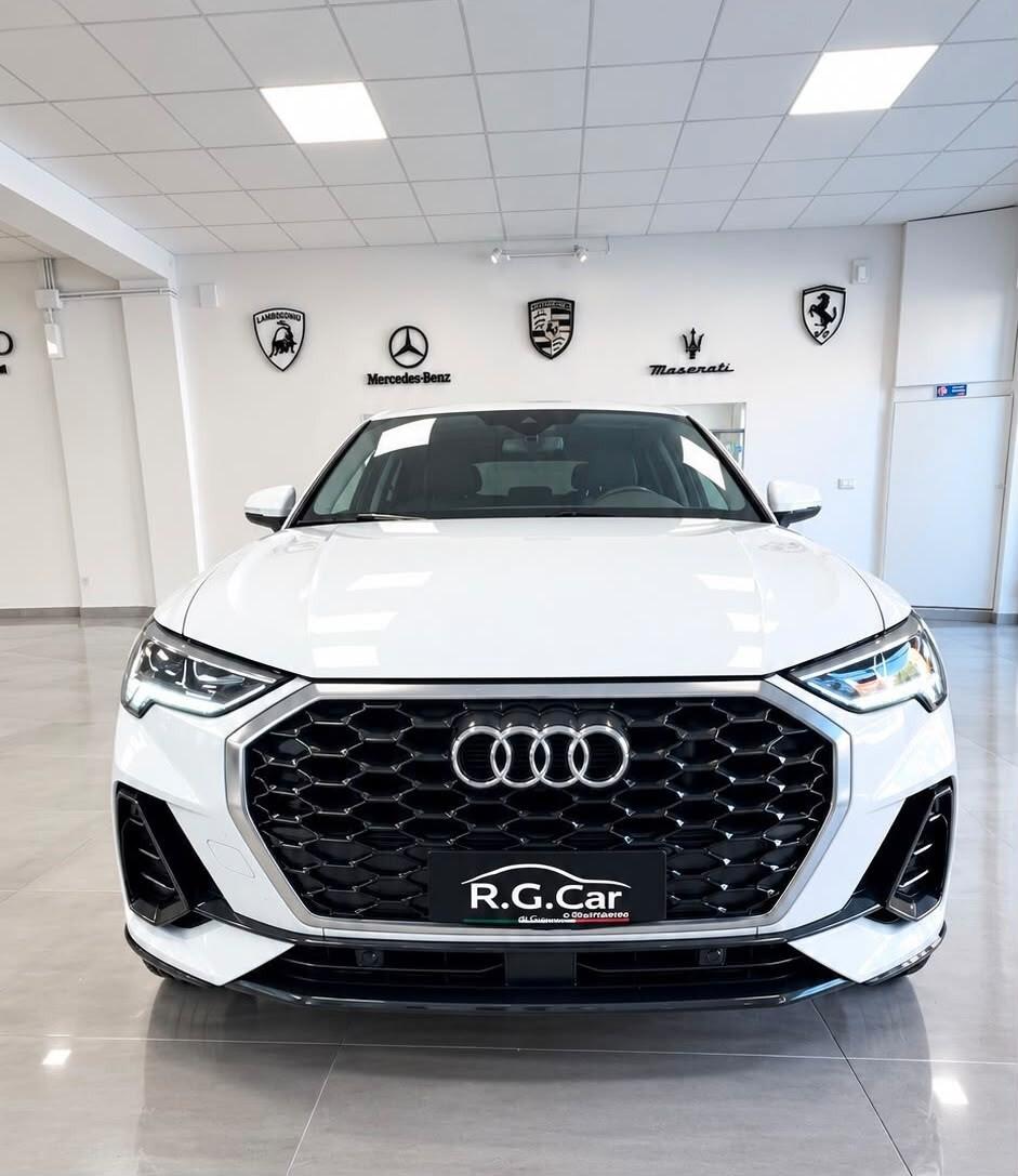 Audi Q3 SPB 45 TFSI e S tronic Business Plus