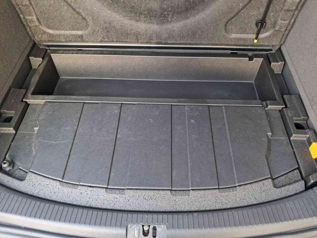 VOLKSWAGEN Touran 1.4 TSI Highline EcoFuel