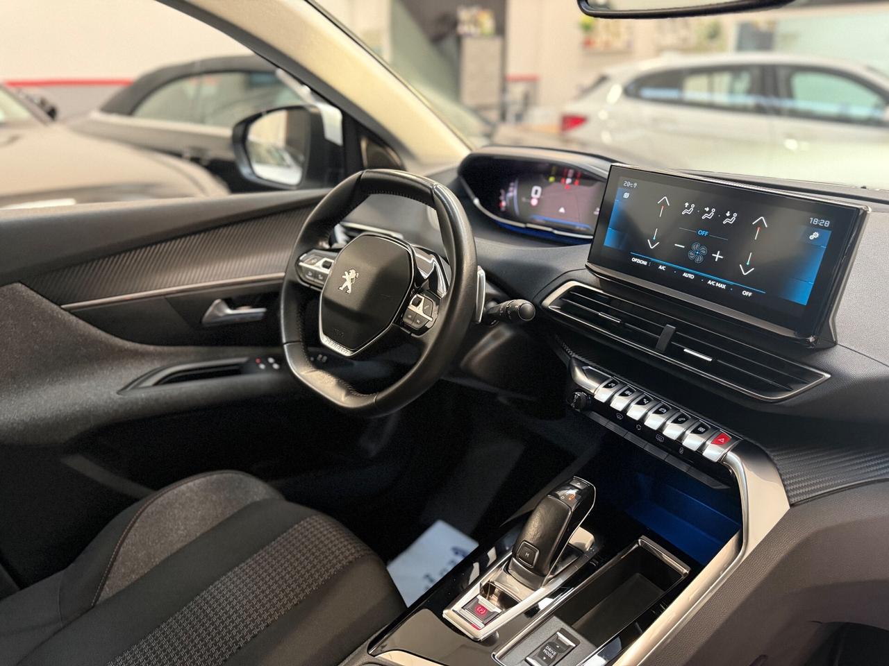 Peugeot 3008 BlueHDi 130 S&S Active Pack