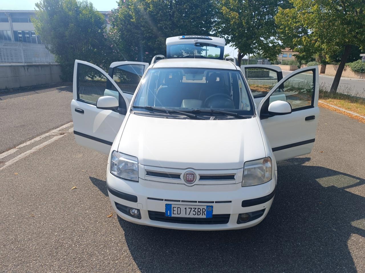 Fiat Panda 1.2 Dynamic SOLAMENTE 112.000 KM