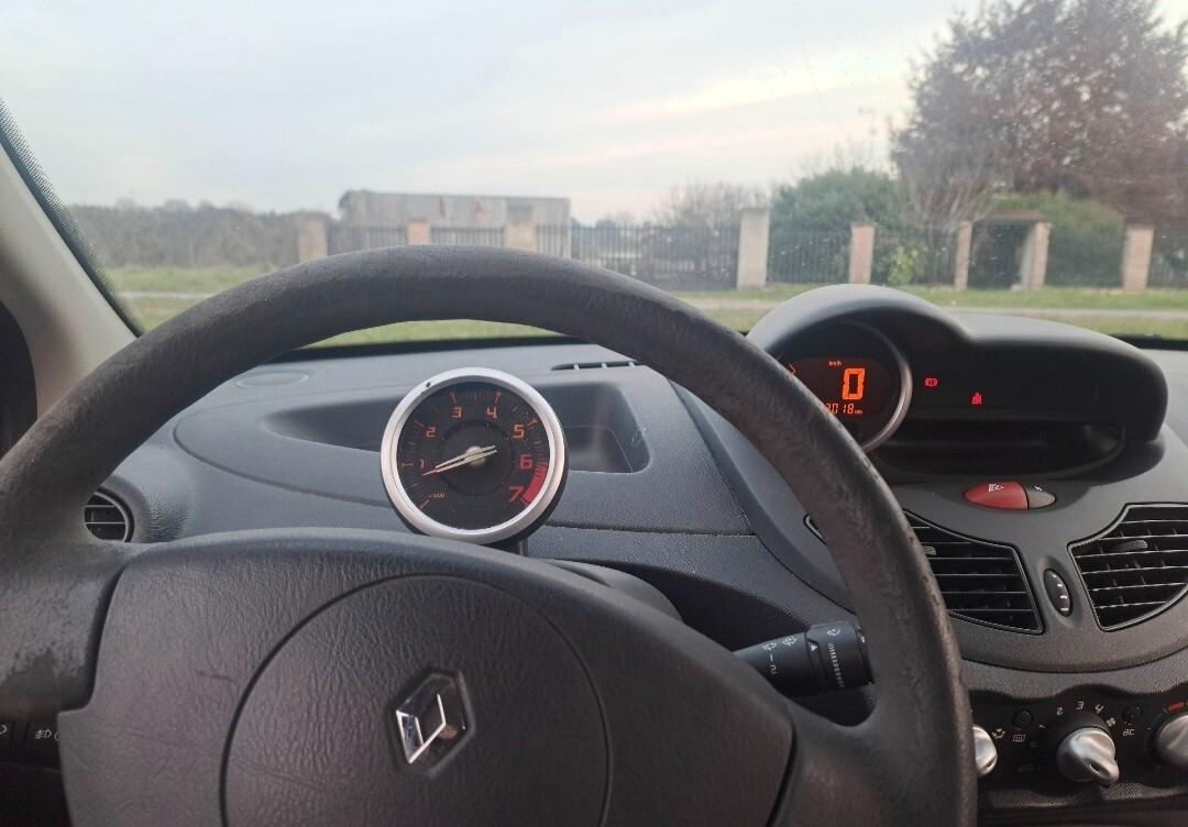 Renault Twingo 1.2 16V TCE Dynamique