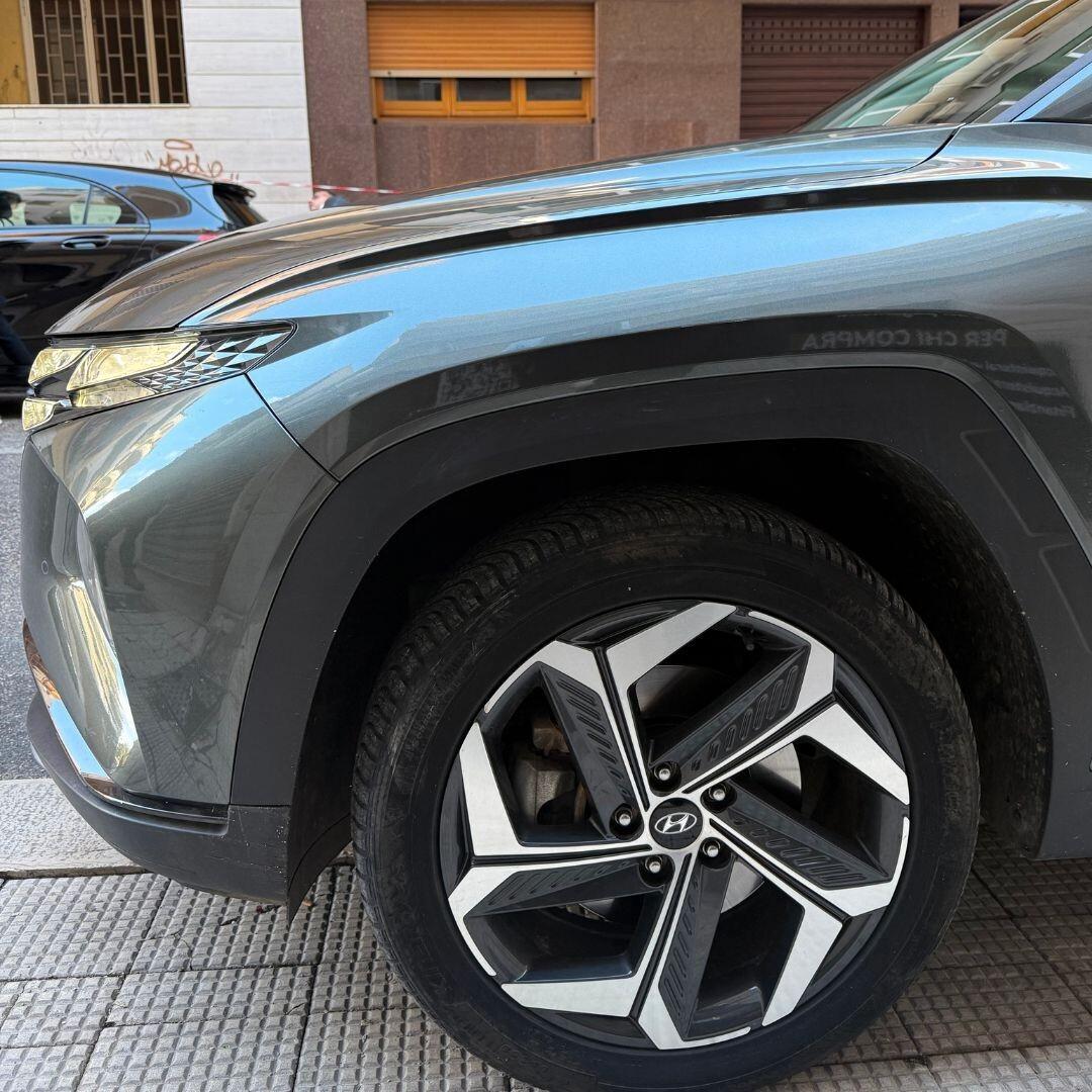 Hyundai Tucson 1.6 HEV 4WD **IVA ESPOSTA**