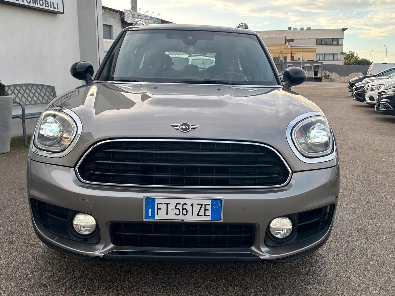 Mini Cooper D Countryman 2.0 Business Automatica