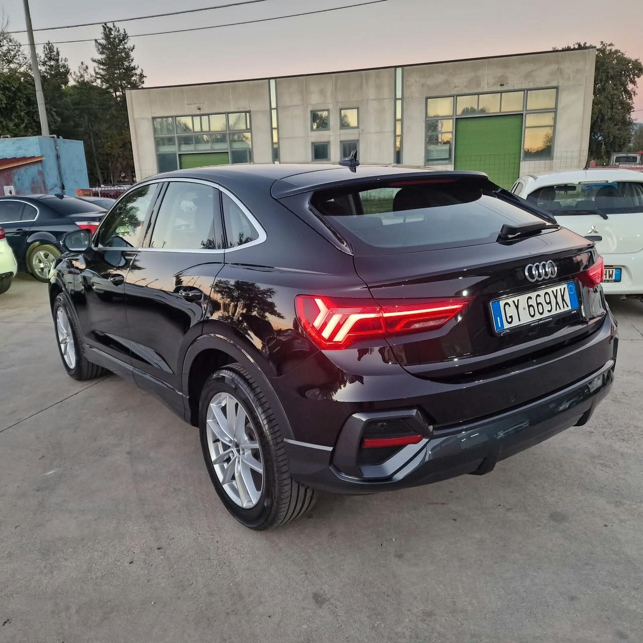 Audi Q3 SPB 35 TFSI Business Plus DA VETRINA