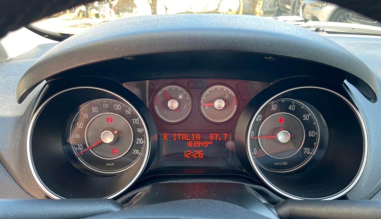 Fiat Punto 1.3 MJT 95 CV 5 porte