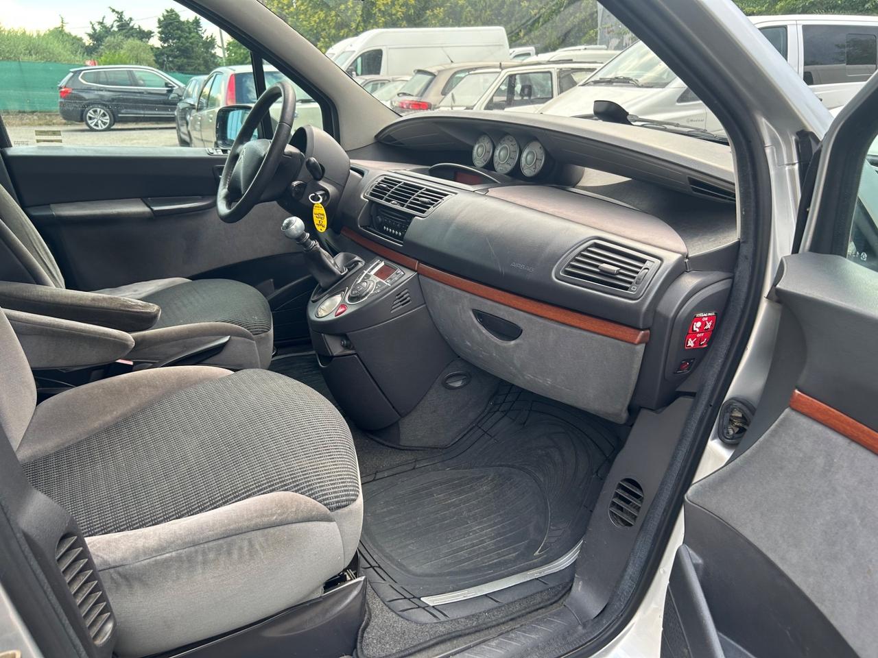 Citroen C8 2.2 HDi FAP 7 Posti