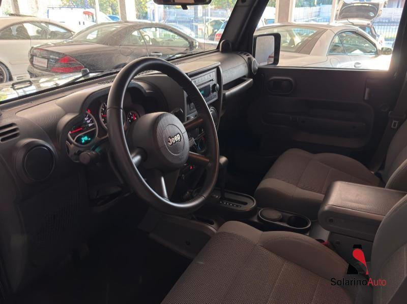 Jeep Wrangler Unlimited 3.8L Sahara auto