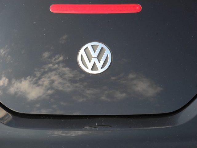 VOLKSWAGEN New Beetle 1.4 16v Cabrio - OK NEOPATENTATI - "DA VETRINA"