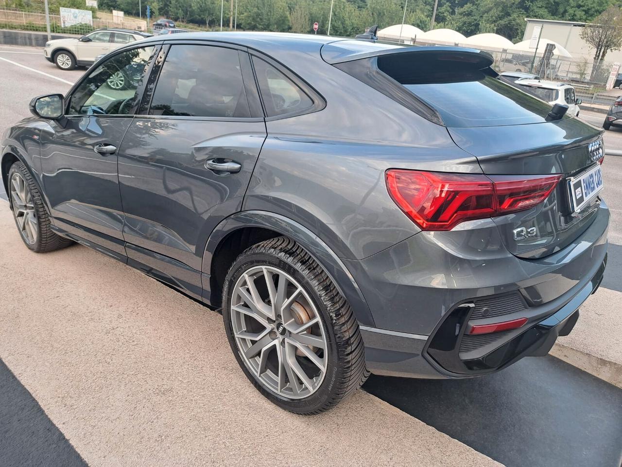 AUDI Q3 40 SPB QUATTRO 2.0 190 S TRONIC S-LINE