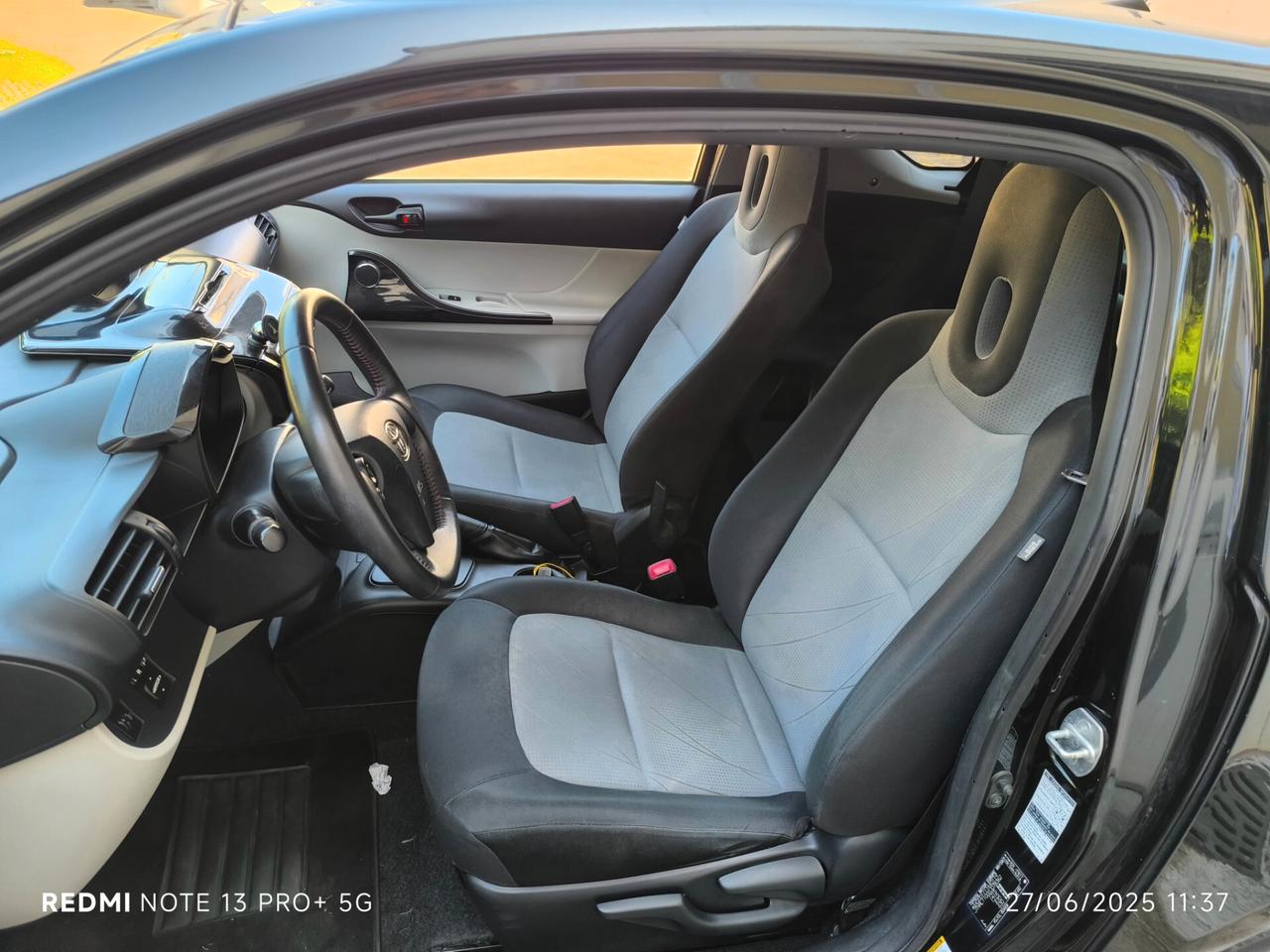 Toyota iQ 1.0 CVT Lounge