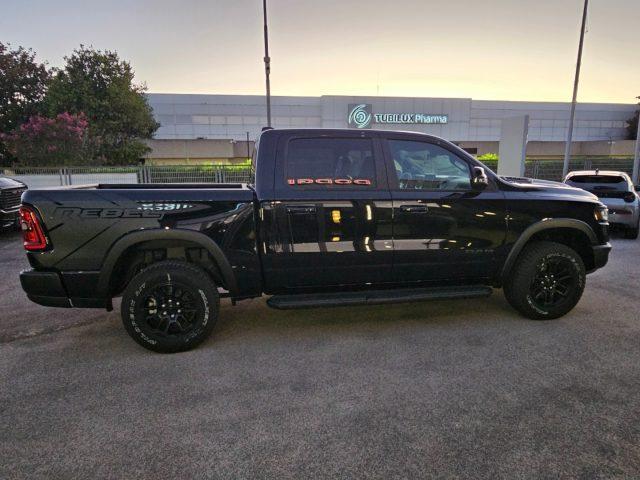 DODGE RAM 1500 3.0L I6 HURRICANE 425cv REBEL BLACK