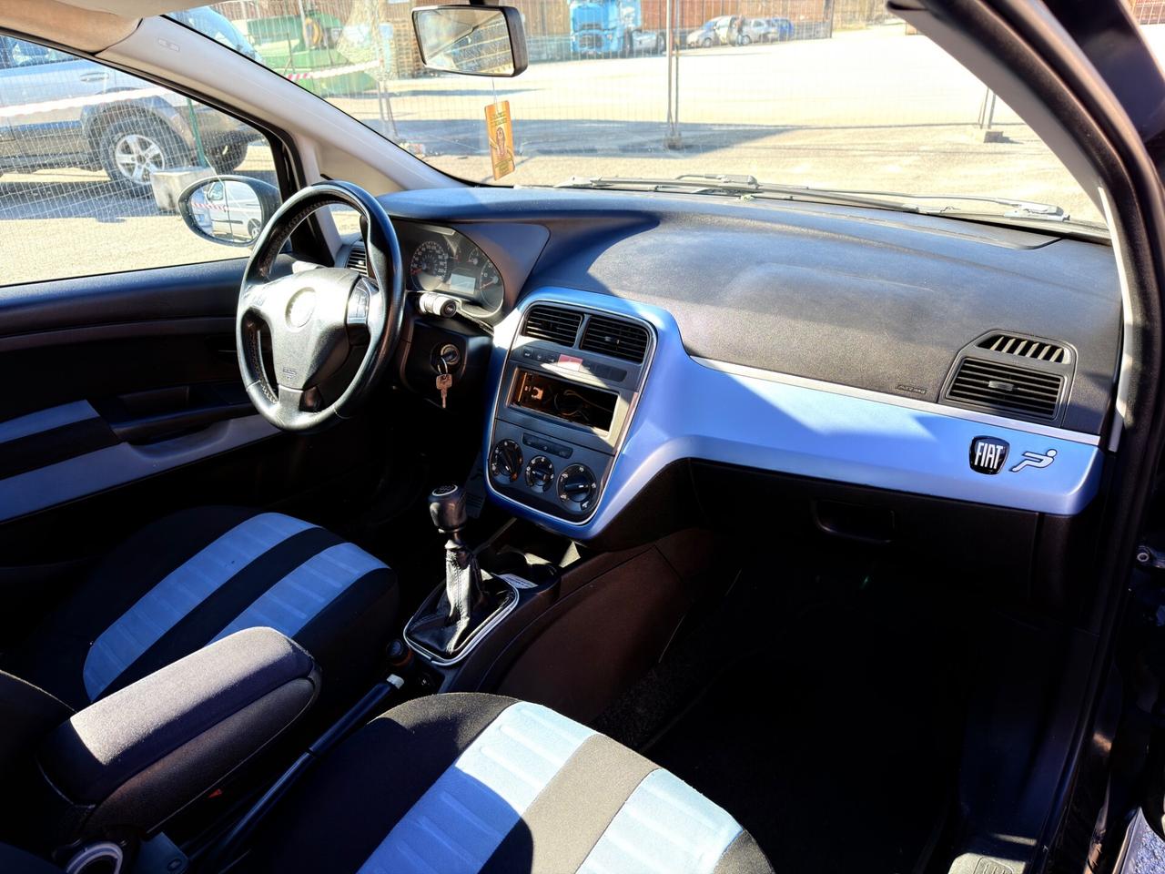 Fiat Grande Punto 1.3 MJT 75 CV 3 porte Dynamic