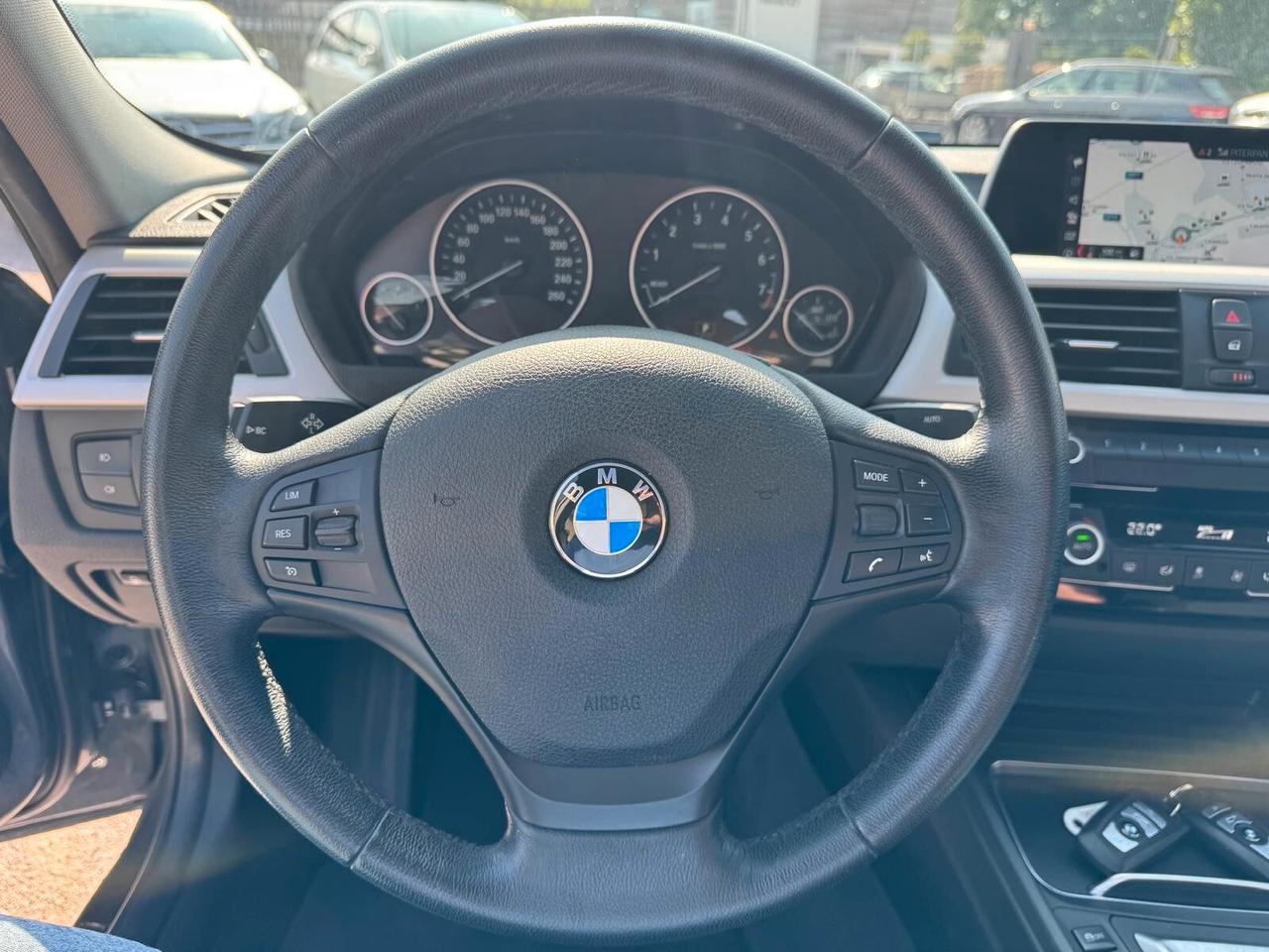 Bmw 330 330E iPerformance Advantage Plugin Hybrid