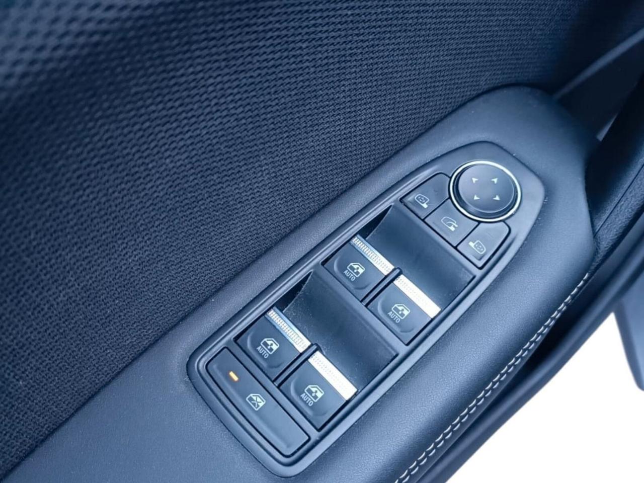 Renault Symbioz Full Hybrid E-Tech 145 CV Iconic