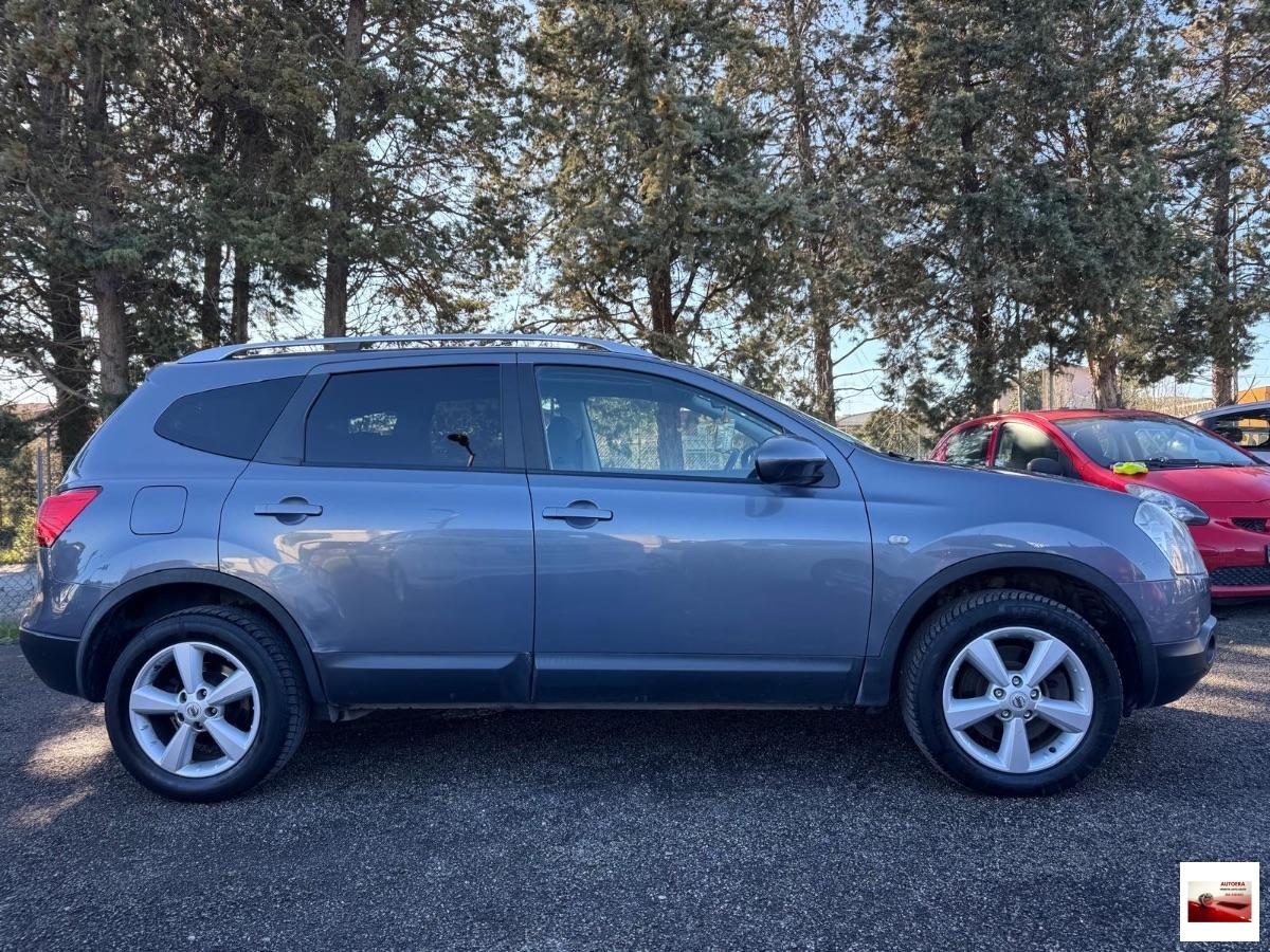 NISSAN - Qashqai+2 - 2.0 16V 4WD Tekna