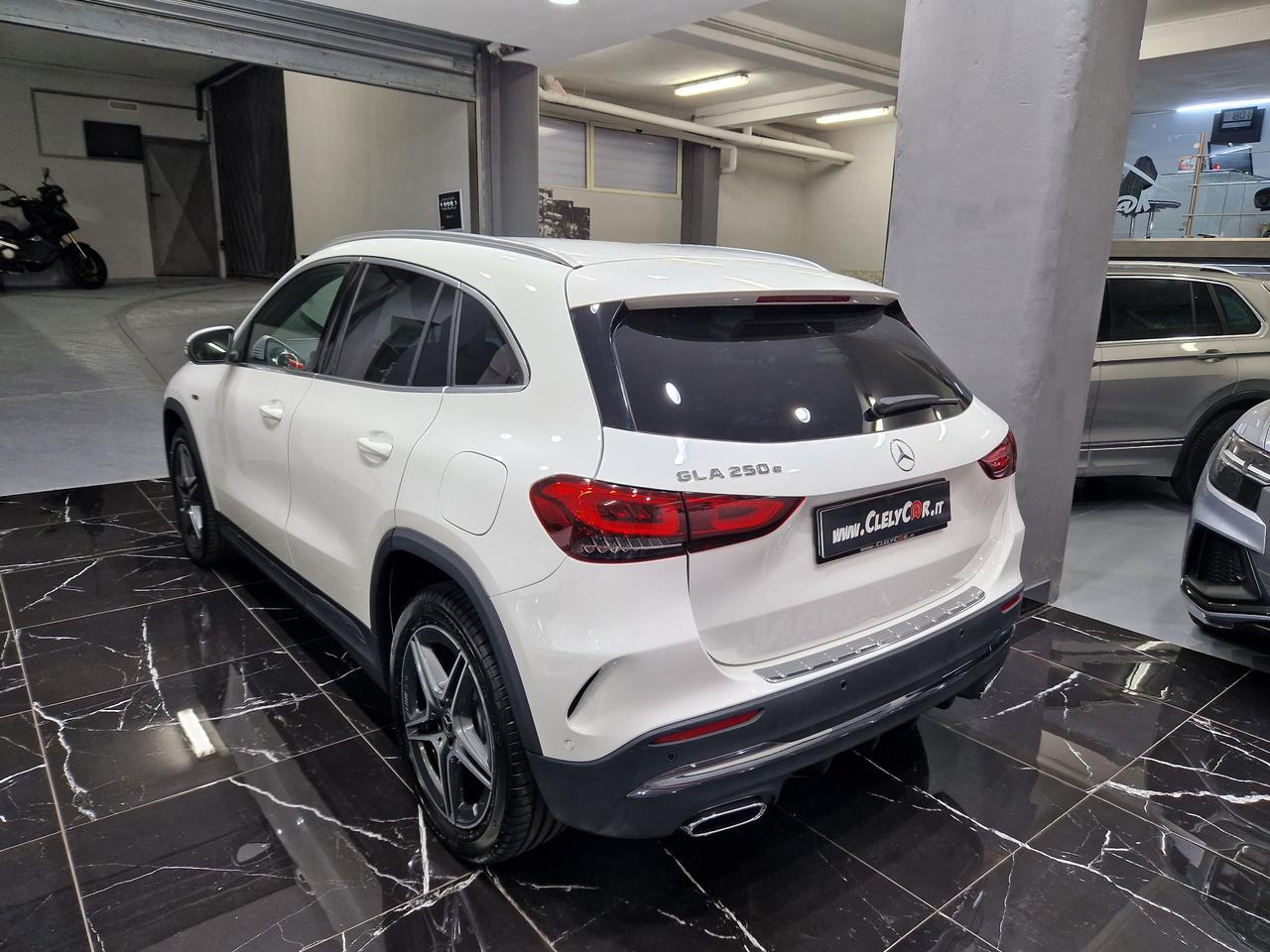 Mercedes-benz GLA 250 GLA 250 e EQ-Power Automatic PREMIUM AMG