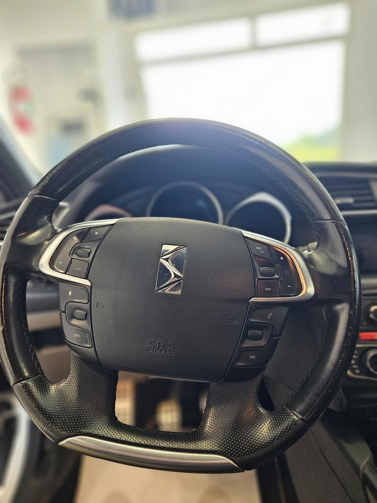 Ds DS4 DS 4 1.6 e-HDi 110 airdream Chic