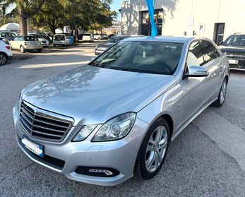 Mercedes-benz E 220 CDI BlueEFFICIENCY Avantgarde