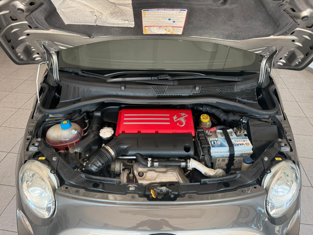 Abarth 595 Competizione C 1.4 TURBO T-JET MTA 180 CV