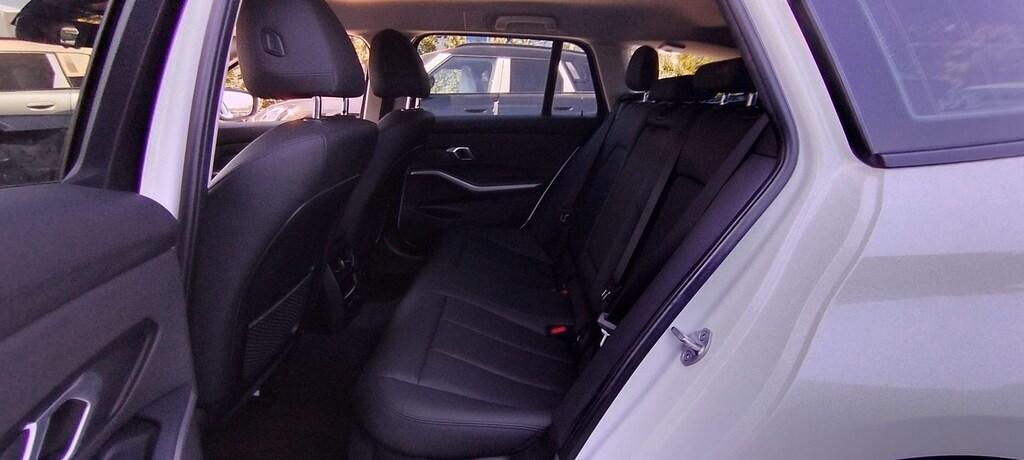 BMW Serie 3 Touring 320 d Business Advantage Steptronic