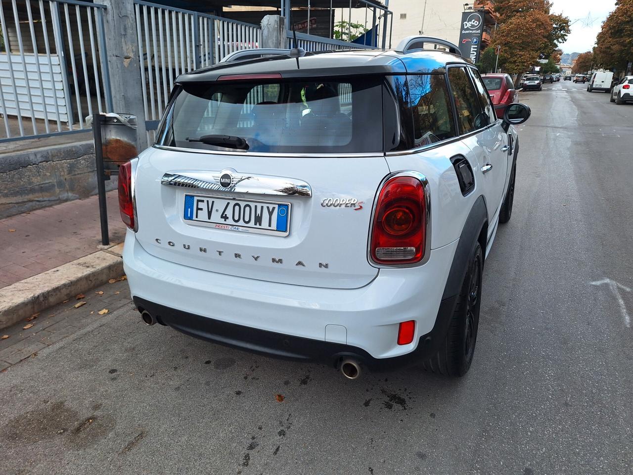 Mini Cooper S Countryman Mini 2.0 Cooper S Business Countryman ALL4 Automatica