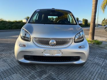 Smart ForTwo 90 0.9 T twinamic cabrio Passion