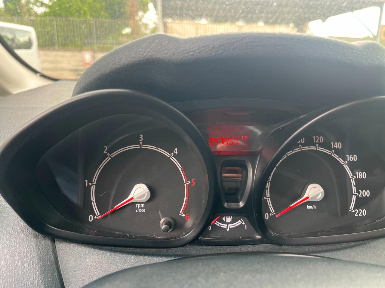 Ford Fiesta Ikon 1.6 TDCi 95CV 5 porte anno 2012