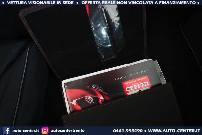 Alfa Romeo 4C 4C Coupé 1750 TBI *UNIPRO