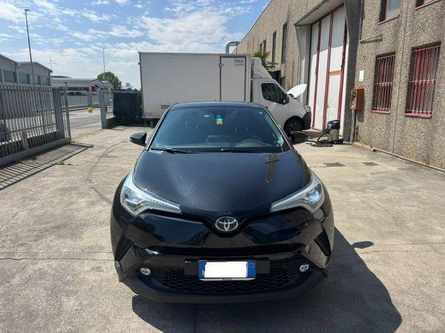 TOYOTA C-HR 1.8 Hybrid E-CVT Trend