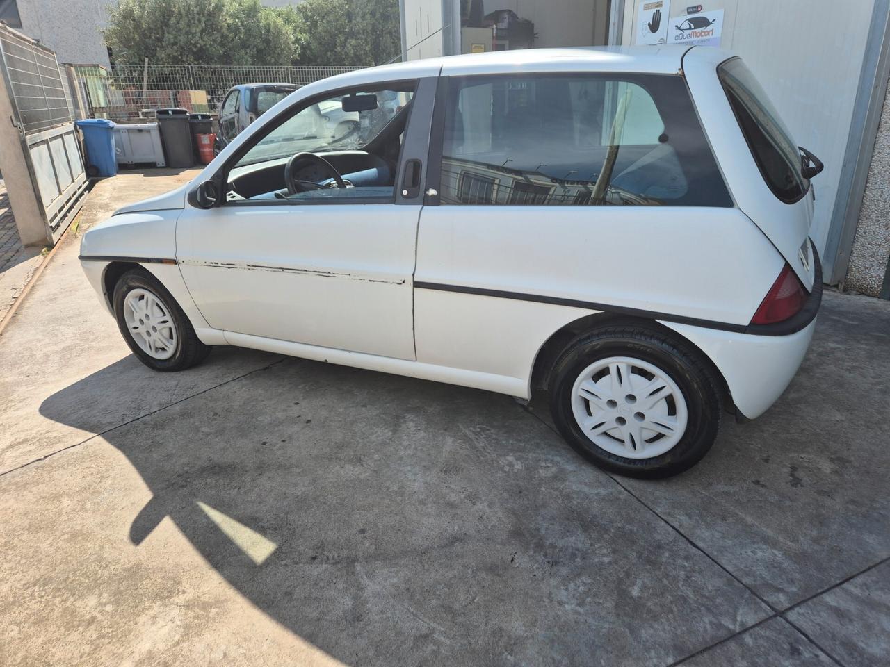 Lancia Y 1.2i cat LS