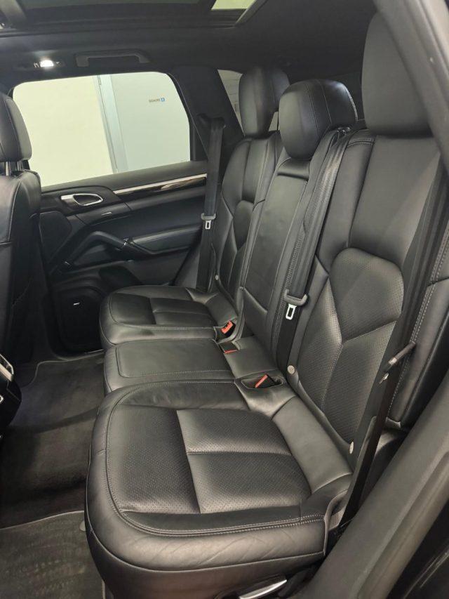 PORSCHE Cayenne 3.0 Diesel //TETTO//SPORT CHRNO//21