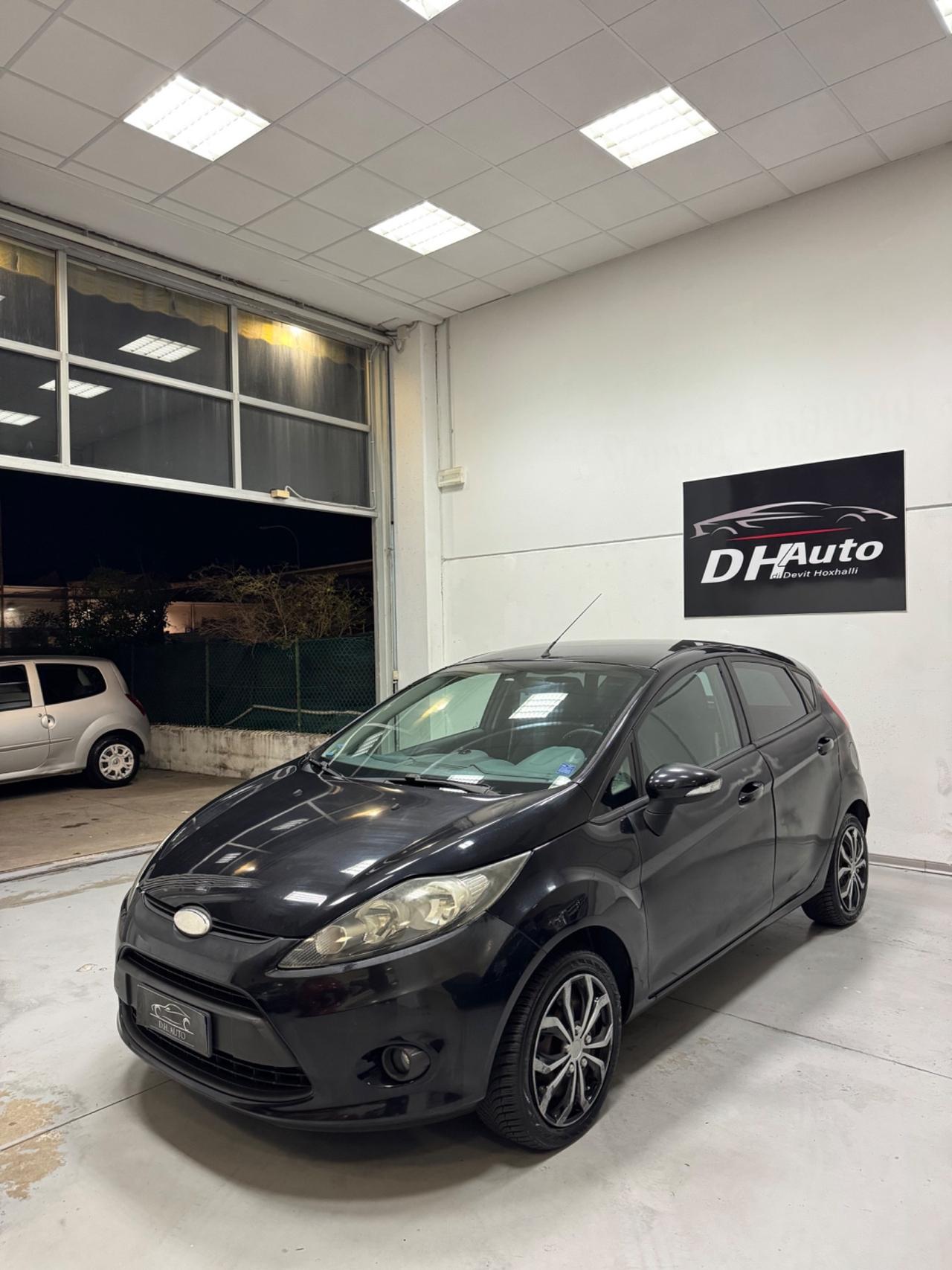 Ford Fiesta 1.2 82 CV 5 porte Titanium