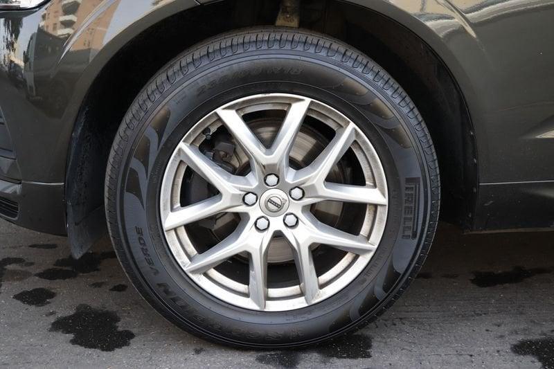 Volvo XC60 D4 AWD Geartronic Business Unicoproprietario