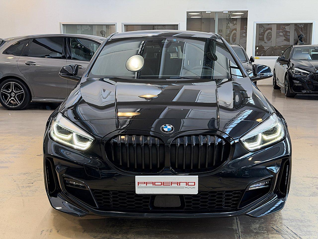 BMW 118 d Msport auto - LED - 18" - Carplay - Pack Luci