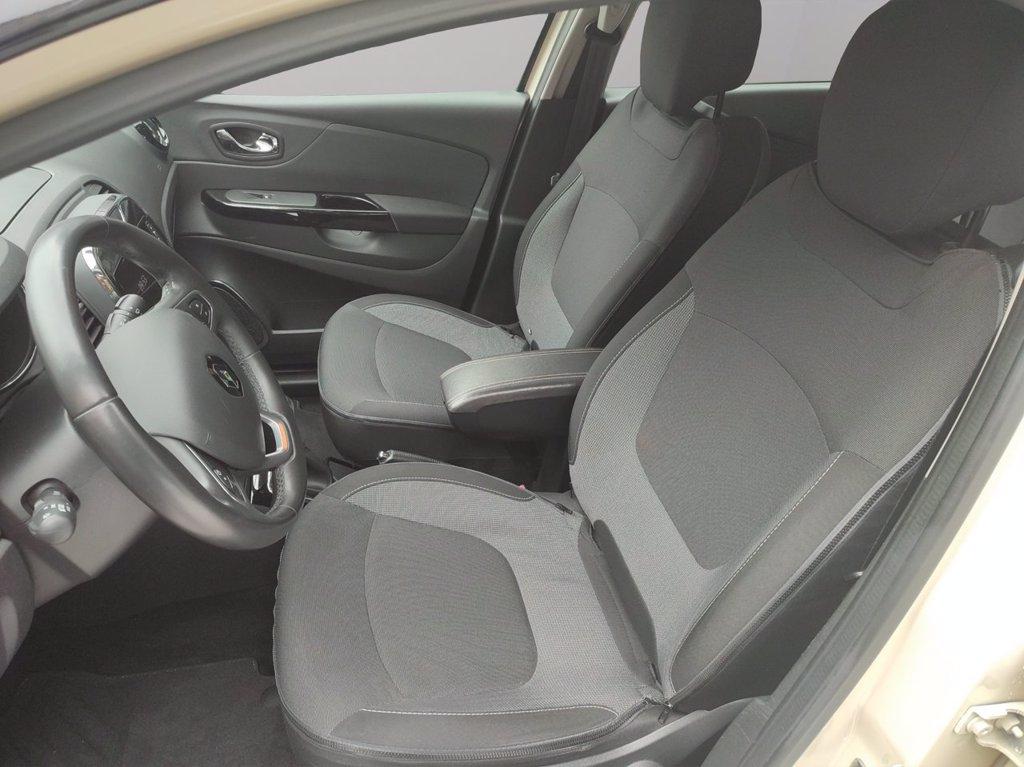 RENAULT Captur 1.2 tce intens (energy r-link) s&s 120cv edc e6 del 2016