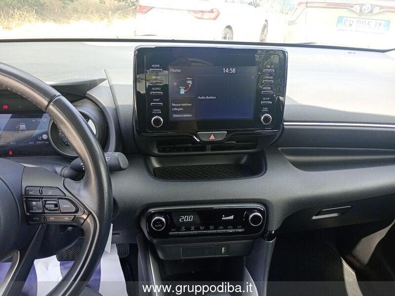 Toyota Yaris IV 2020 1.5h Trend