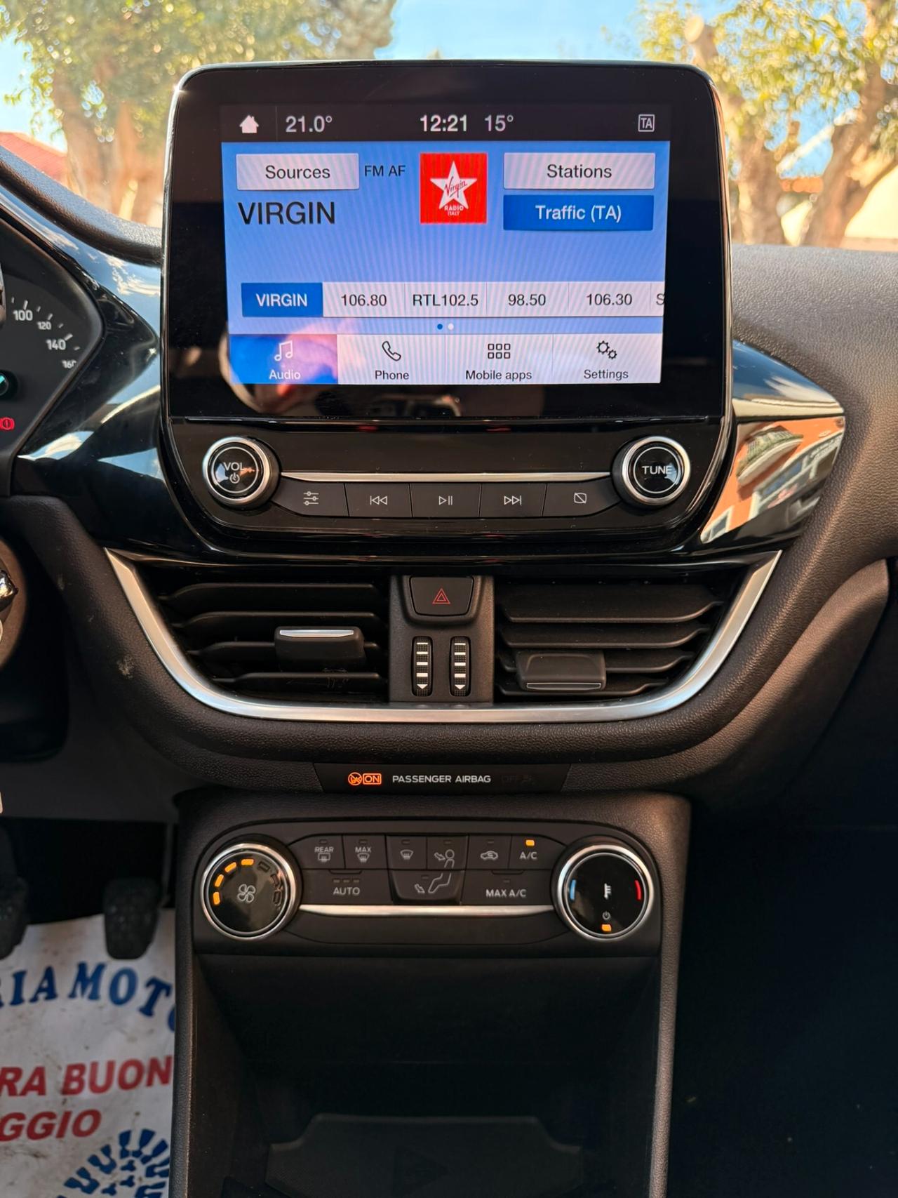 Ford Fiesta 1.1 Benz. 75CV Titanium - 2023