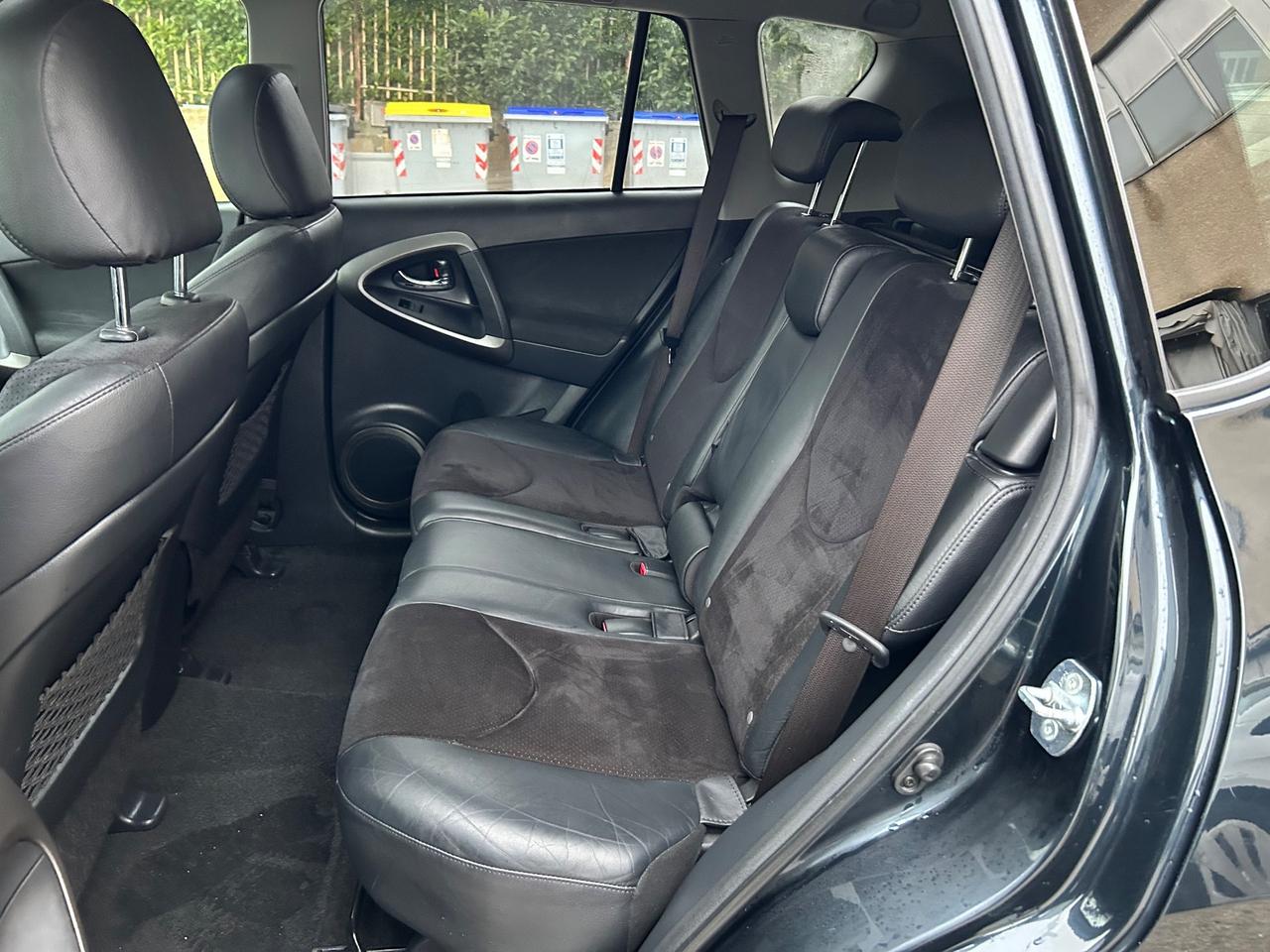 Toyota RAV 4 2.2 D-4D 150 CV DPF Exclusive Euro5