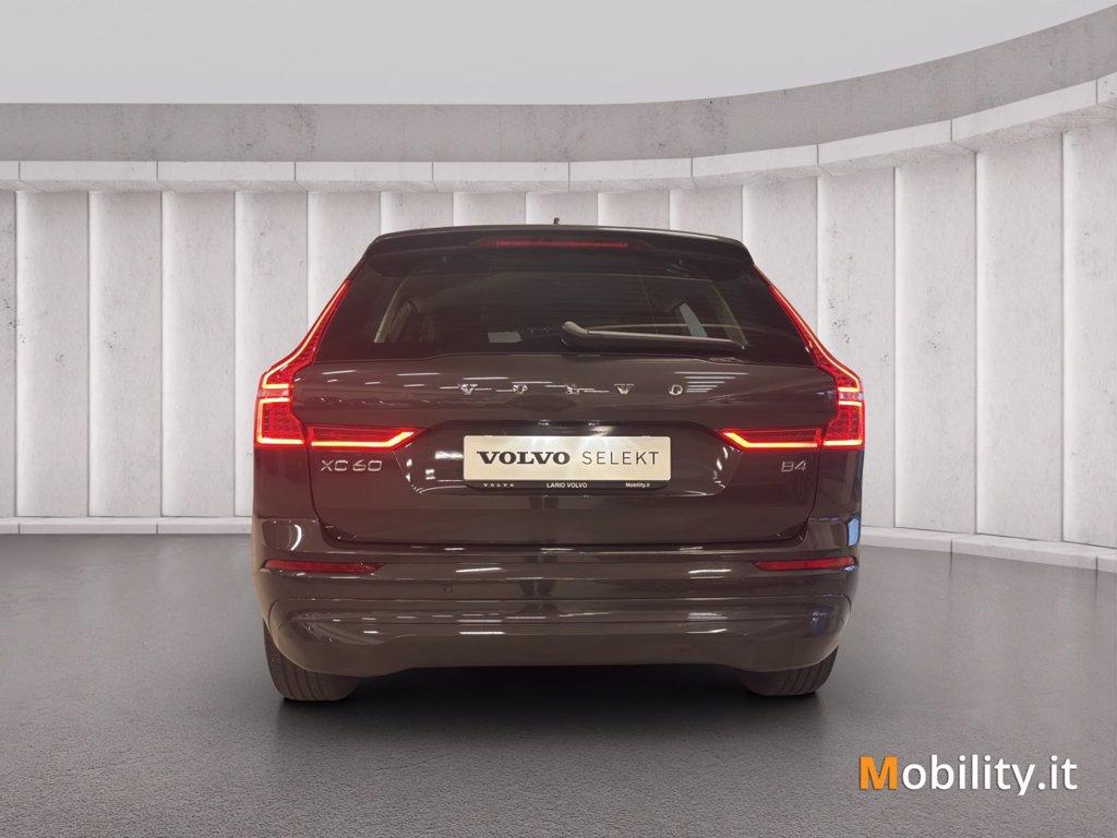 VOLVO XC60 2.0 b4 Core auto del 2024